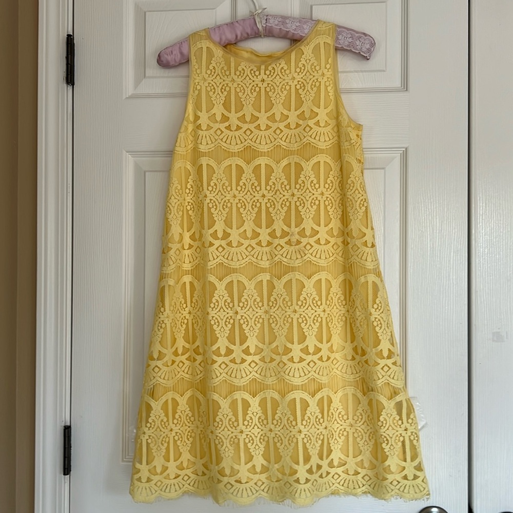 Vintage Max Studio Yellow Lace Classic Sleeveless Short Length Swing Dress   XS